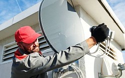 Connection of multiple decoders