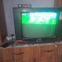 Fully functioning TV